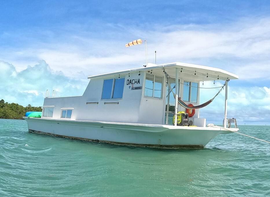 Beautiful Houseboat In Key West Hotel Exterior photo